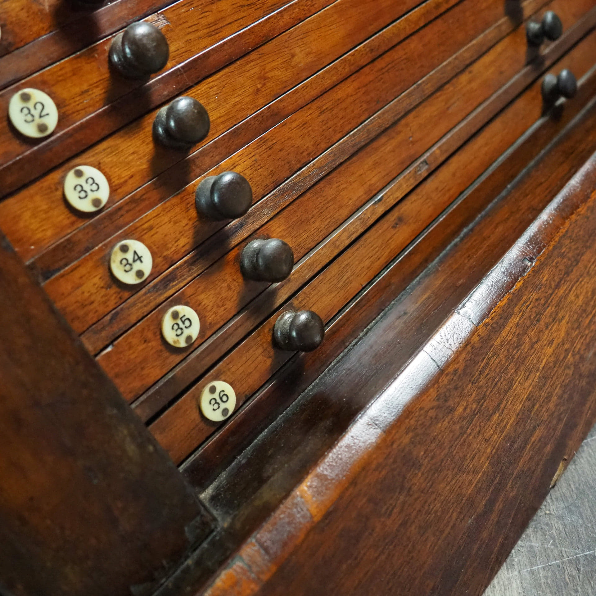 Slide Cabinet Slide Cabinet